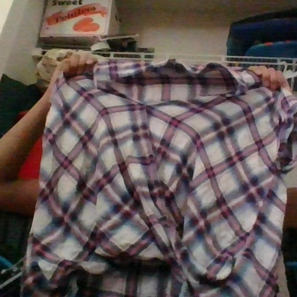 A flannel shirt. short sleeved.